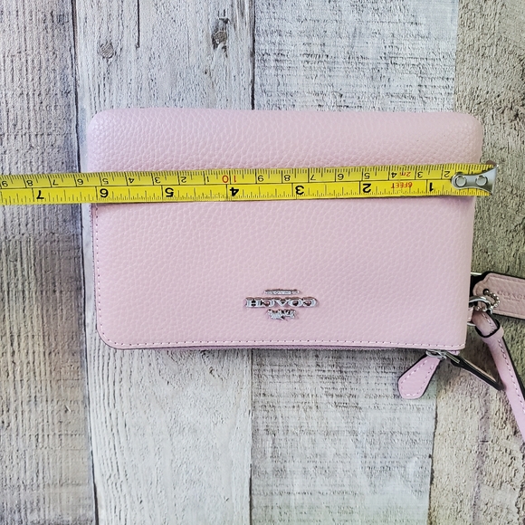 COACH | Pebble Leather Double Corner Zip Wristlet in Carnation - Picture 8 of 9